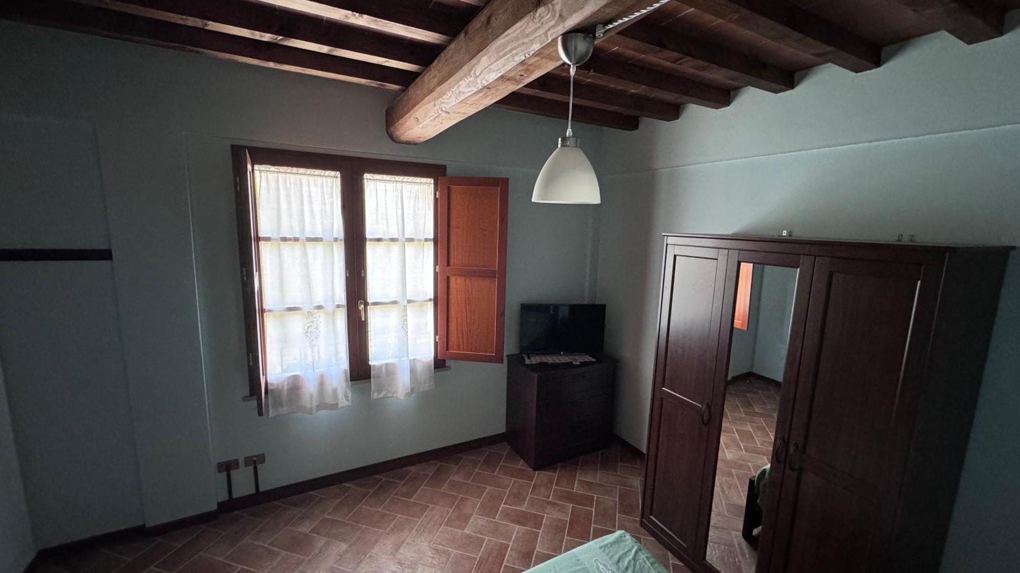 Appartamento Isenesi Gambassi Terme Εξωτερικό φωτογραφία
