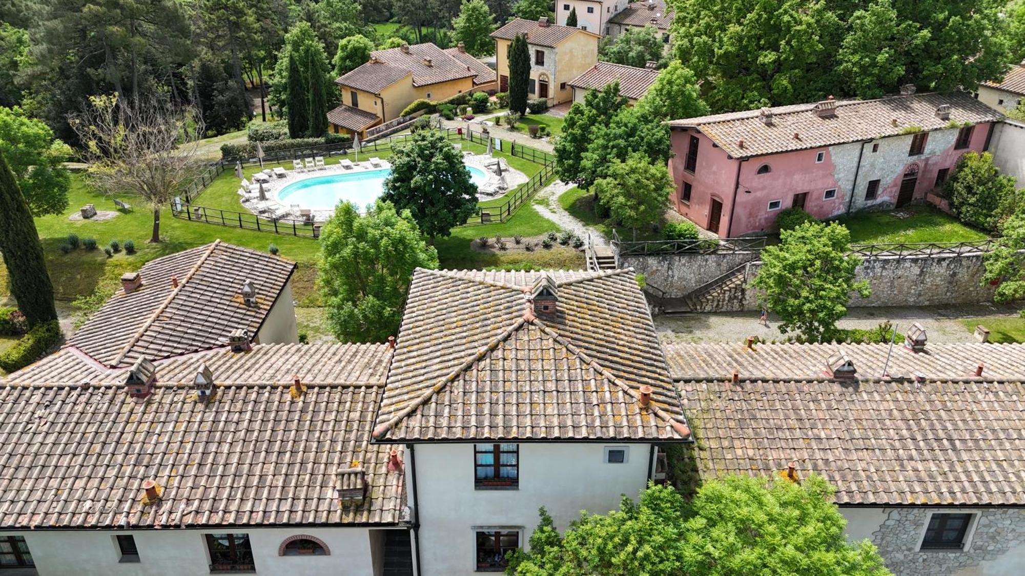 Appartamento Isenesi Gambassi Terme Εξωτερικό φωτογραφία