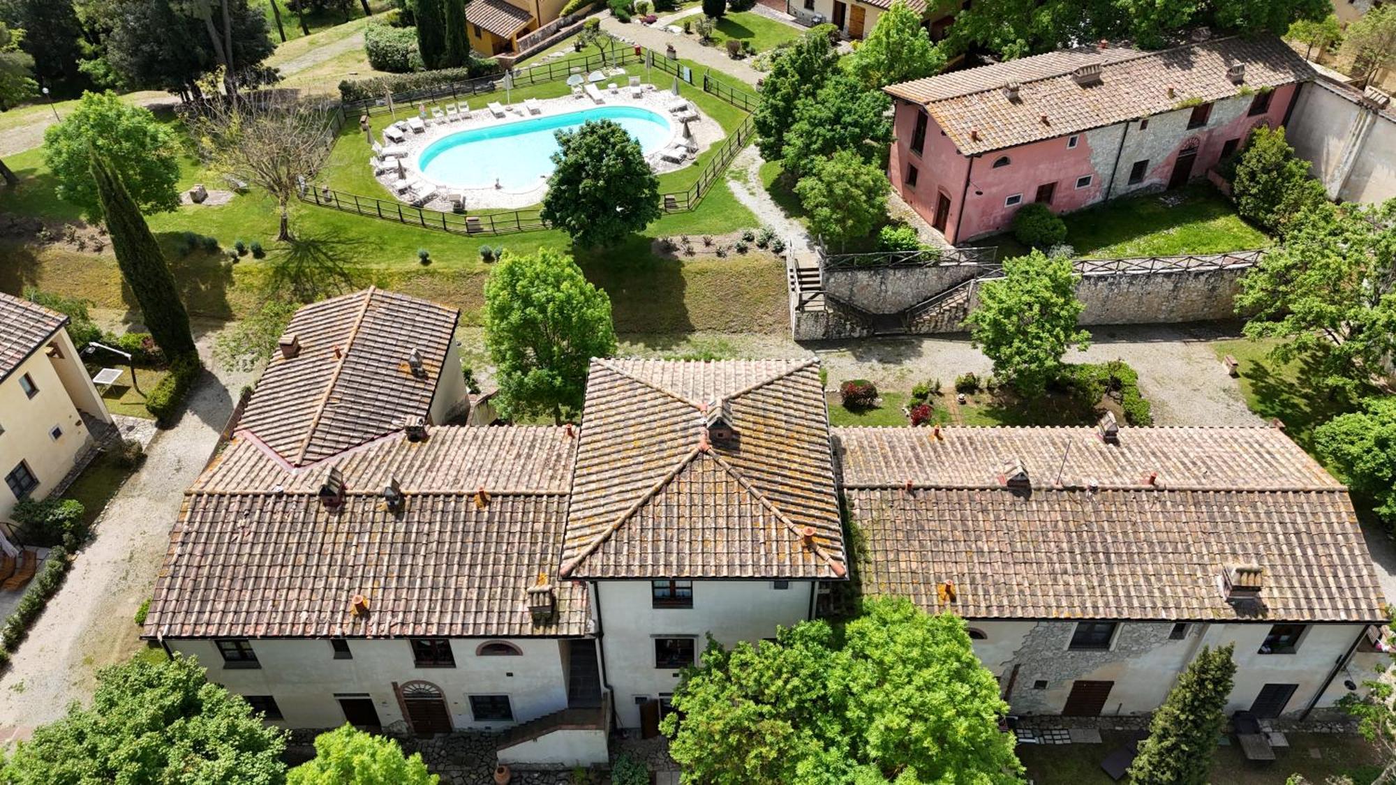 Appartamento Isenesi Gambassi Terme Εξωτερικό φωτογραφία
